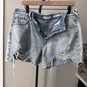 Casual Light Blue Distressed Jean Shorts